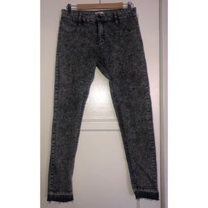 🔥🔥 Cotton On Gray Skinny Jeans Size 8 👖👖